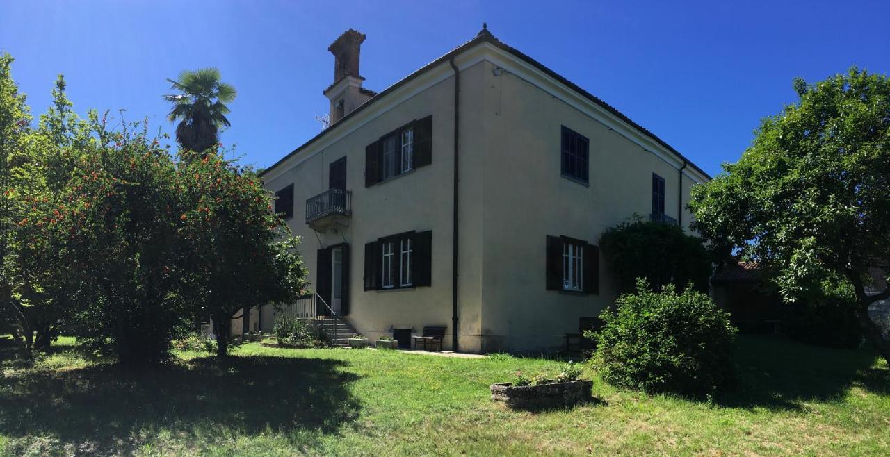 Villa Bacchus Cortanze Exterior photo